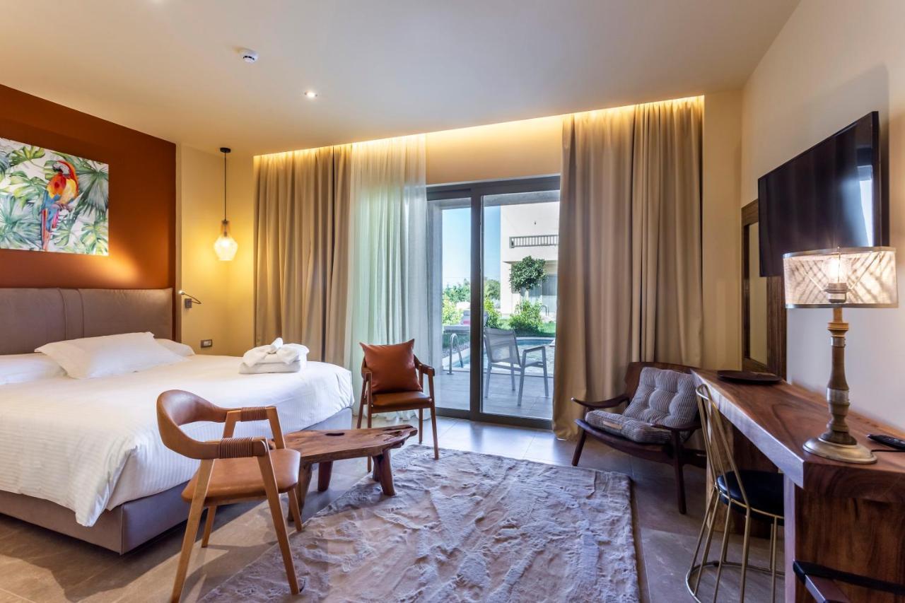 Elysian Luxury And 5* Kalamata
