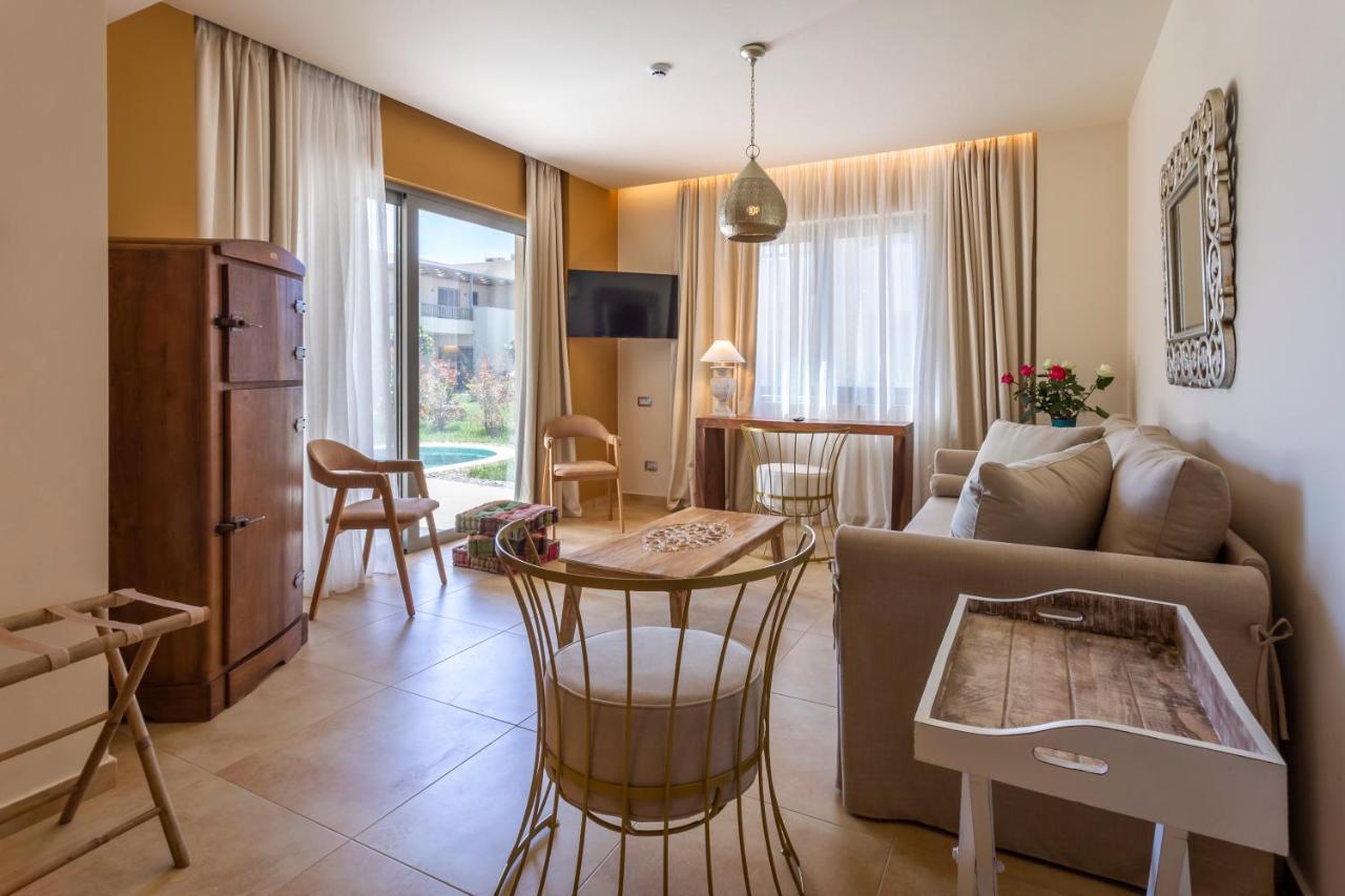 Elysian Luxury And קלמאטה