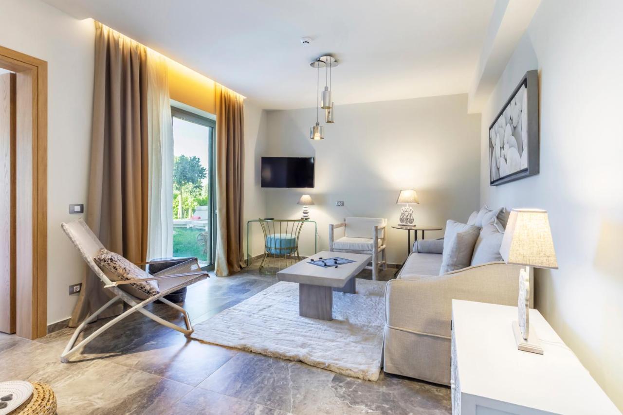 Elysian Luxury And 5*
